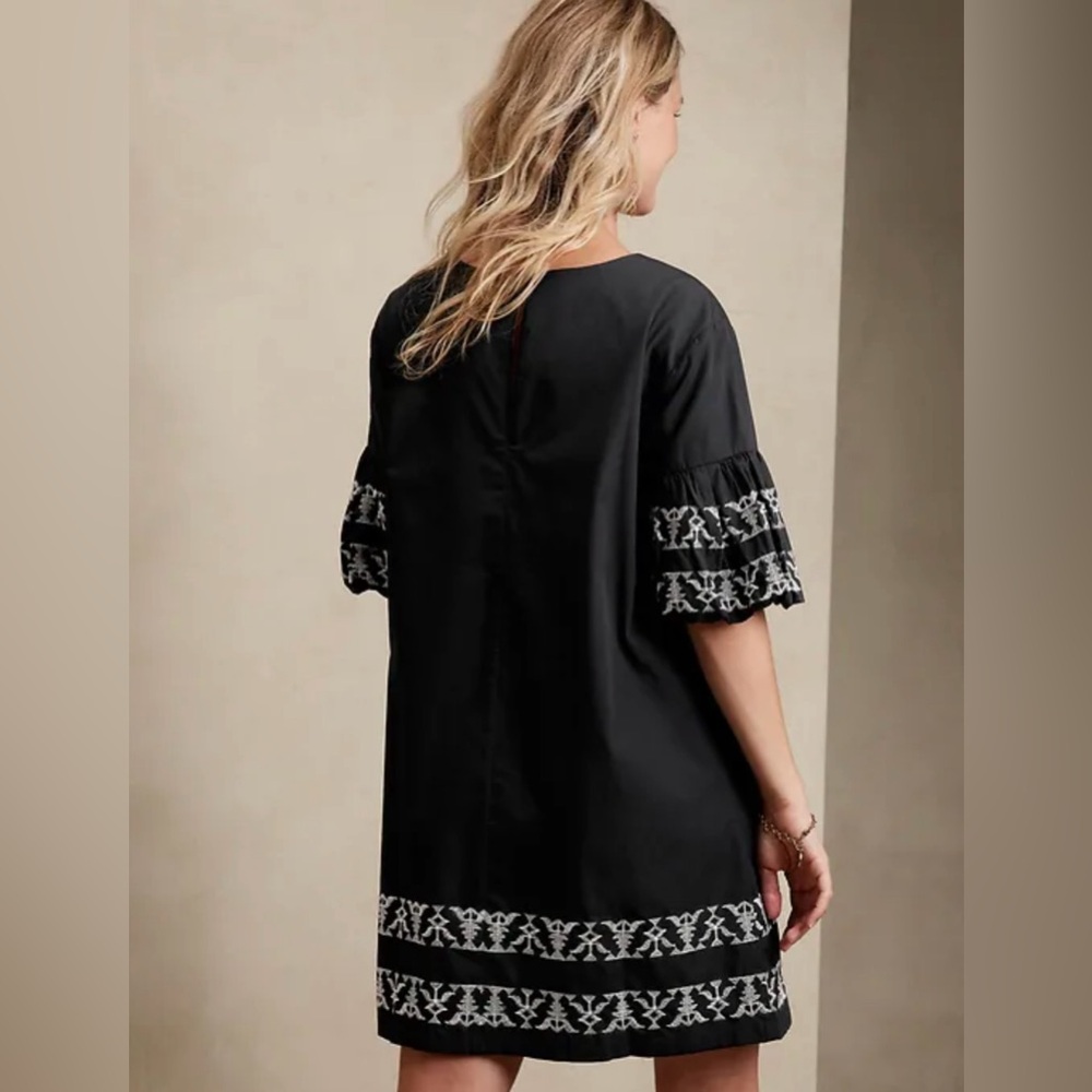 NWT Banana Republic Black Midi Dress with White Embroidered Trim
